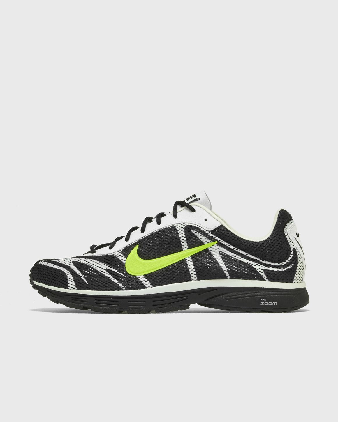 NIKE ZOOM STREAK 3