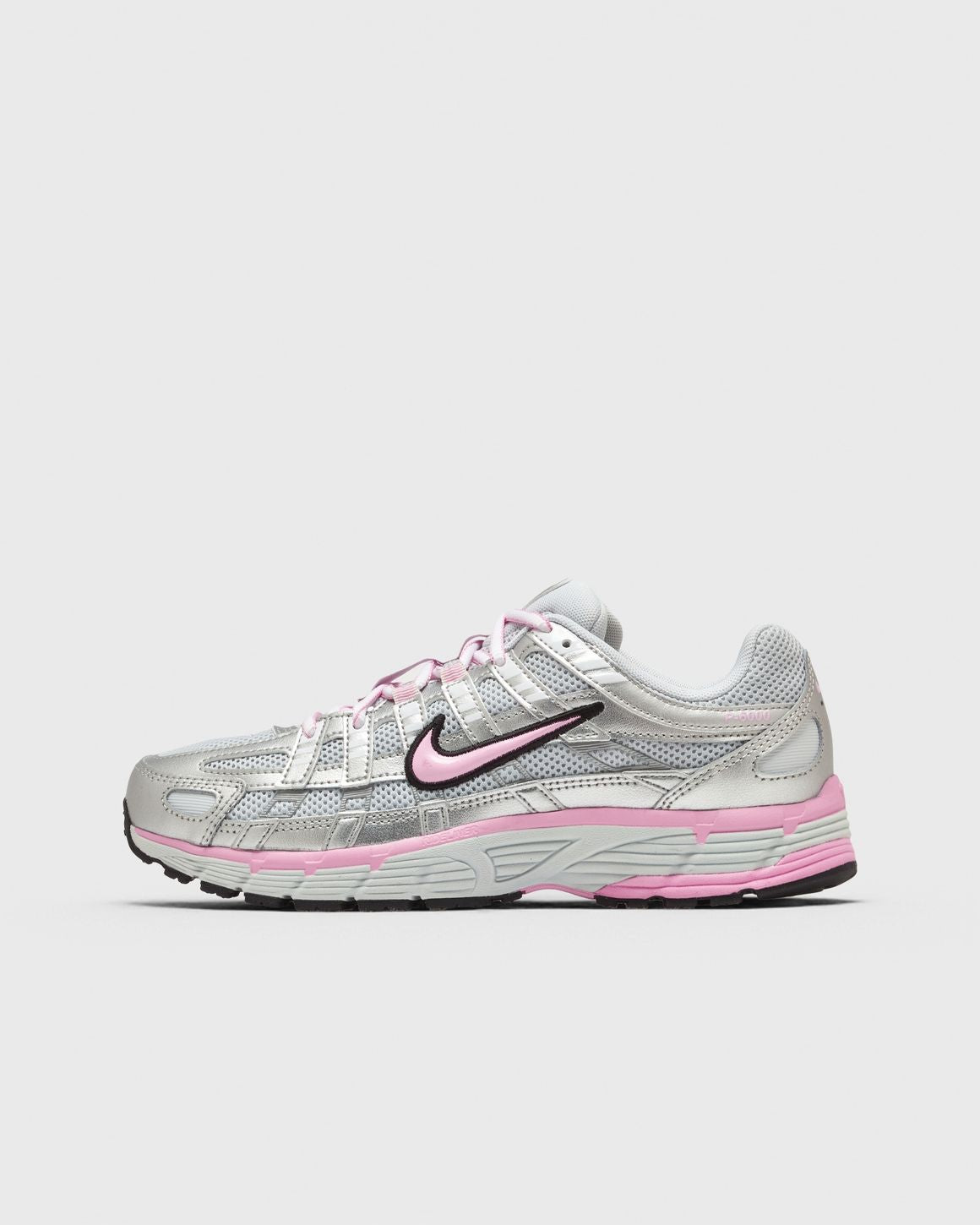 NIKE WMNS P-6000