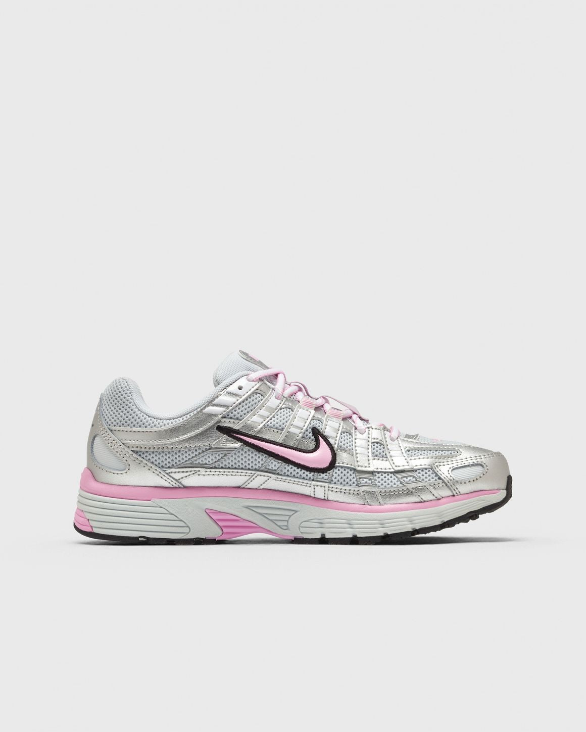WMNS P-6000