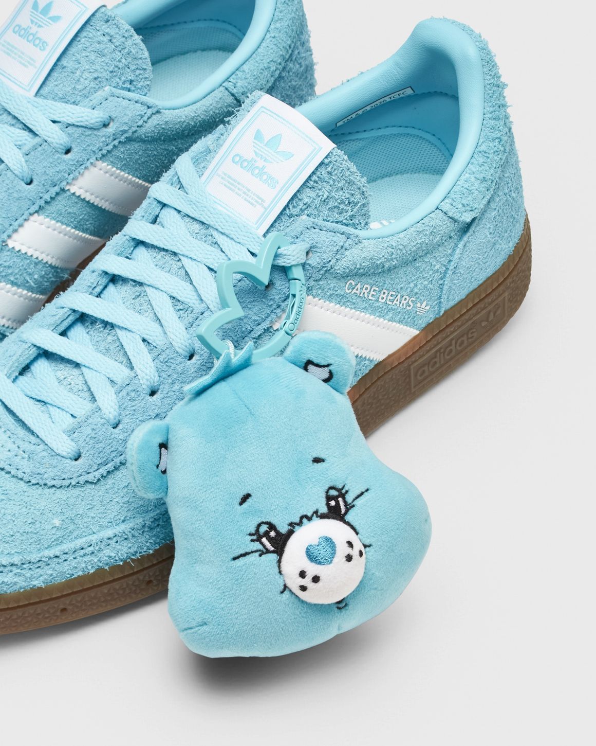 WMNS X CARE BEARS HANDBALL SPEZIAL