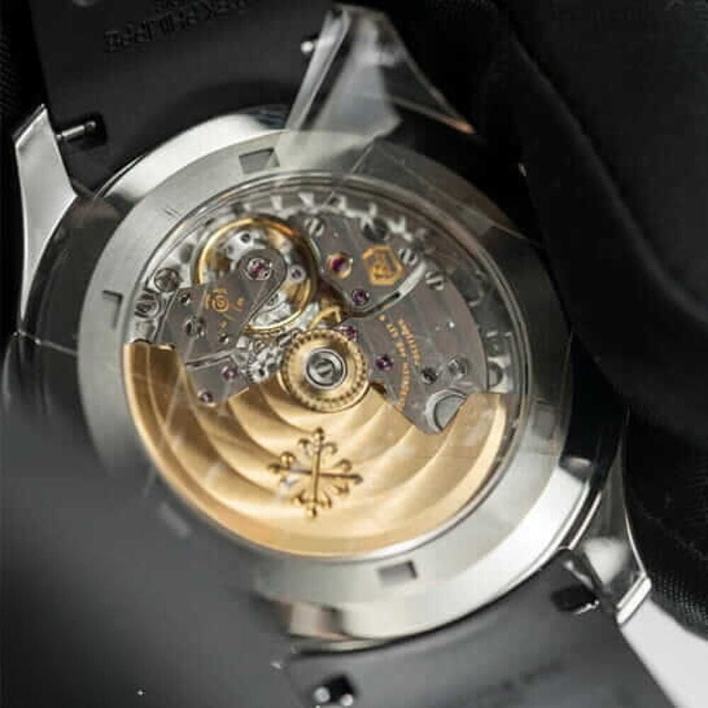 Patek Philippe Aquanaut "dual Time" Supreme